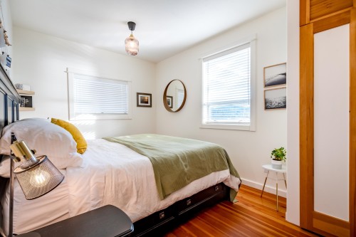 811 Marine Drive, Gibsons, BC 