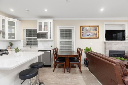 201-4577 Slocan Street, Vancouver, BC 