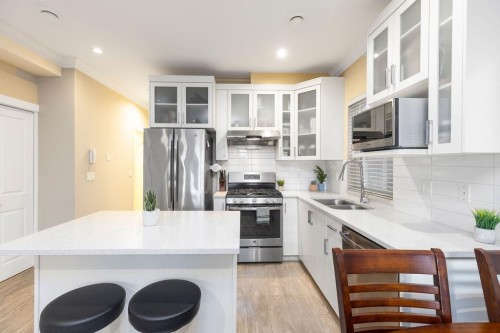 201-4577 Slocan Street, Vancouver, BC 