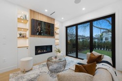 1-2846 12 Avenue W Vancouver, BC V6K 2P9