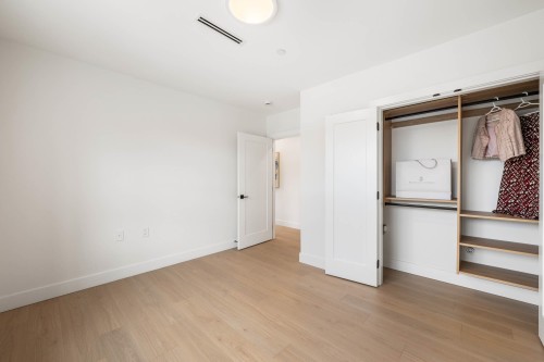 3-3065 Charles Street, Vancouver, BC 