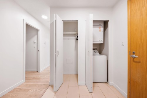 1203-1200 Georgia Street W, Vancouver, BC 