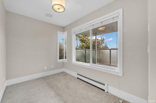 1251 Clyde Avenue, West Vancouver, BC 