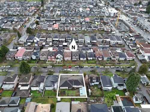 753 55Th Avenue E, Vancouver, BC 