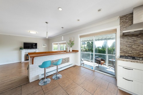 2562 Fuchsia Place, Coquitlam, BC 