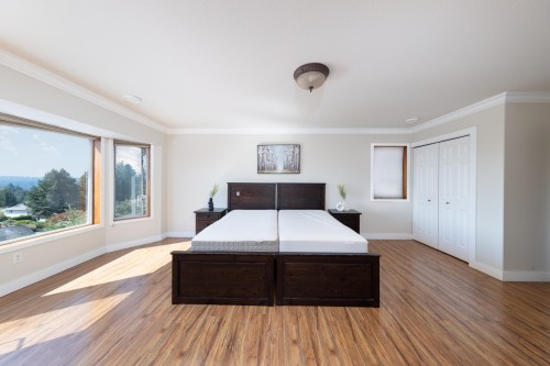 2562 Fuchsia Place, Coquitlam, BC 