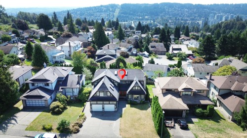 2562 Fuchsia Place, Coquitlam, BC 