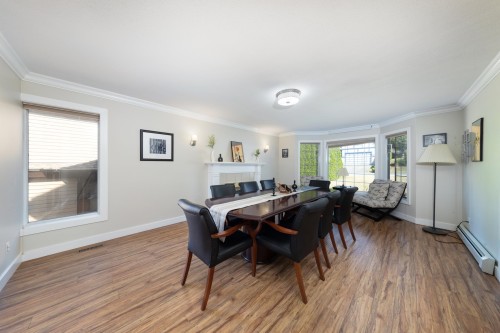 2562 Fuchsia Place, Coquitlam, BC 