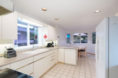 937 Westmount Drive, Port Moody, BC 