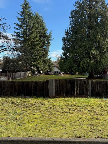 892 Macintosh Street, Coquitlam, BC 