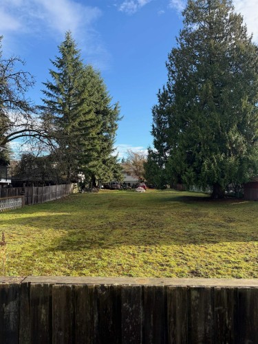 892 Macintosh Street, Coquitlam, BC 