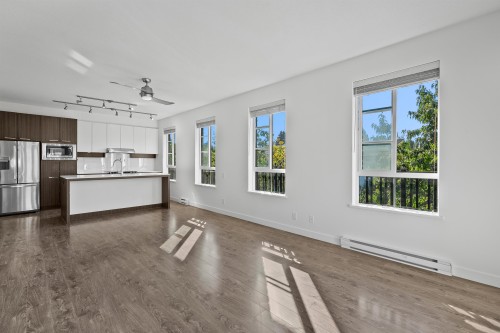 301-553 Foster Avenue, Coquitlam, BC 