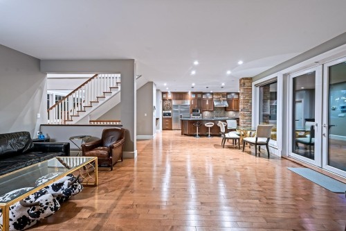 1116 Lawson Avenue, West Vancouver, BC 