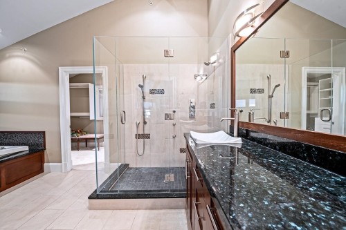 1116 Lawson Avenue, West Vancouver, BC 