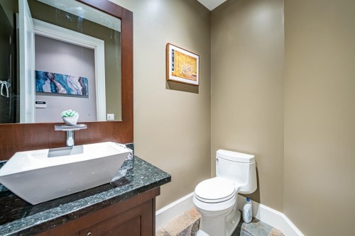 1116 Lawson Avenue, West Vancouver, BC 