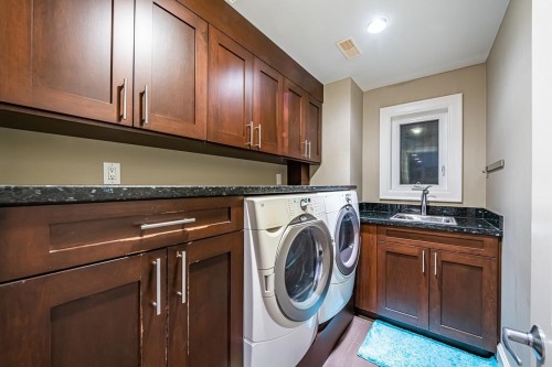 1116 Lawson Avenue, West Vancouver, BC 