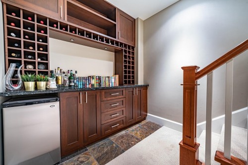 1116 Lawson Avenue, West Vancouver, BC 