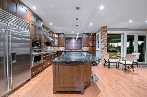 1116 Lawson Avenue, West Vancouver, BC 