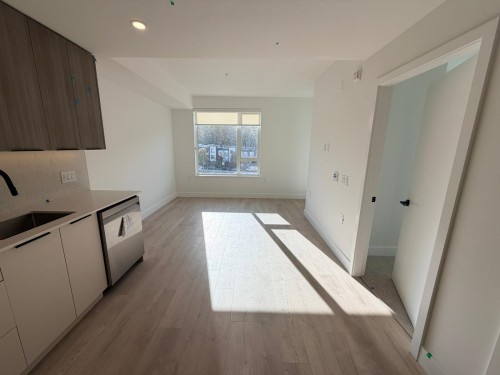 411-111 Buller Street, Port Moody, BC 