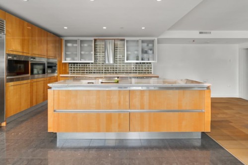 2101-1169 Cordova Street W, Vancouver, BC 