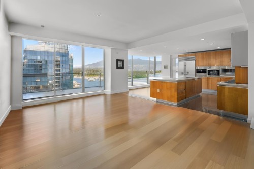 2101-1169 Cordova Street W, Vancouver, BC 