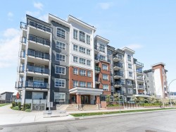 1315-2180 Kelly Avenue  Port Coquitlam, BC V3C 0S6