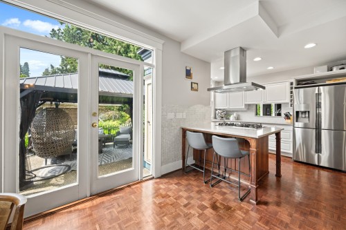 922 Fifth Street, New Westminster, BC 