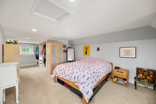 922 Fifth Street, New Westminster, BC 