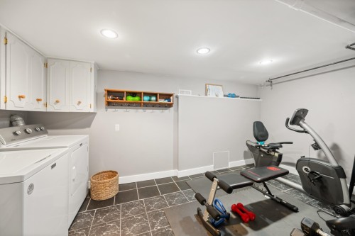 922 Fifth Street, New Westminster, BC 