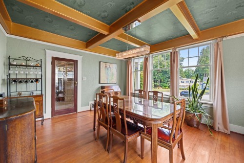 922 Fifth Street, New Westminster, BC 