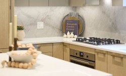 2701-5860 Olive Avenue  Burnaby, BC V5H 2P4