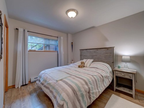 9195 Truman Road, Halfmoon Bay, BC 