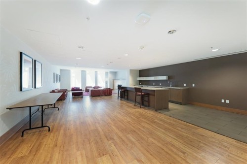 404 1633 Ontario Street, Vancouver, BC 