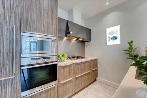 404 1633 Ontario Street, Vancouver, BC 