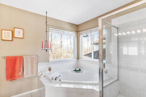 939 Riverside Drive, Port Coquitlam, BC 