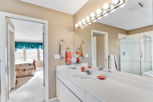 939 Riverside Drive, Port Coquitlam, BC 