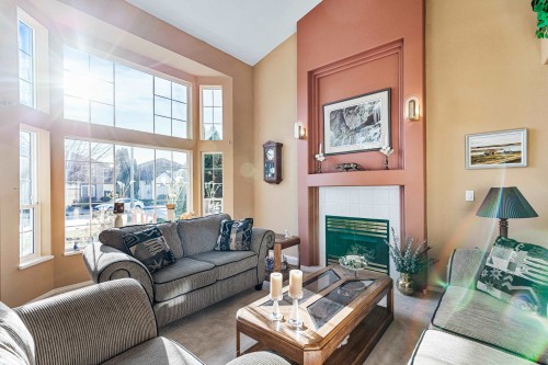 939 Riverside Drive, Port Coquitlam, BC 