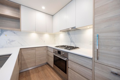 504-595 Austin Avenue, Coquitlam, BC 