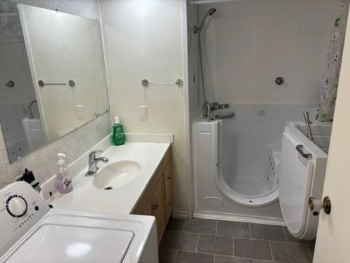 52-21163 Lougheed Highway, Maple Ridge, BC 