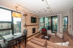 2801-928 Homer Street  Vancouver, BC V6B 1T7