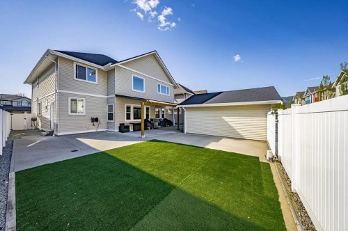 1096 Riverside Dr, Port Coquitlam, BC 