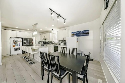 1096 Riverside Dr, Port Coquitlam, BC 