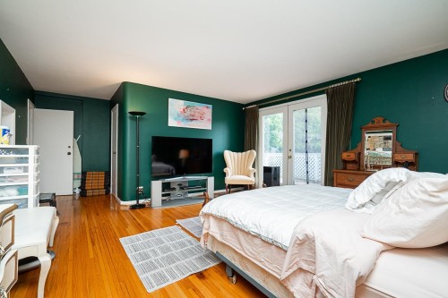 6138 Granville Street, Vancouver, BC 