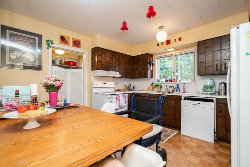 6138 Granville Street, Vancouver, BC 