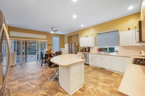 30 Balsam Place, Port Moody, BC 