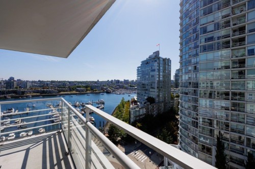 1601-1199 Marinaside Crescent, Vancouver, BC 