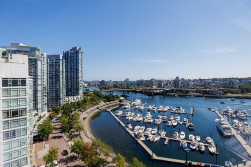 1601-1199 Marinaside Crescent, Vancouver, BC 