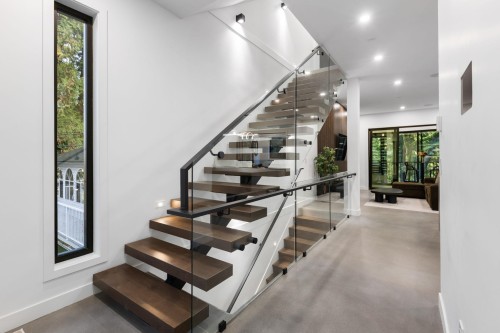 990 Seaforth Way, Port Moody, BC 