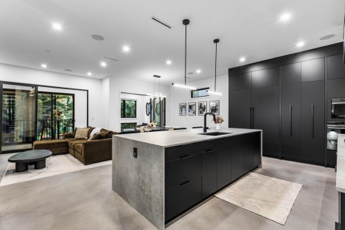 990 Seaforth Way, Port Moody, BC 