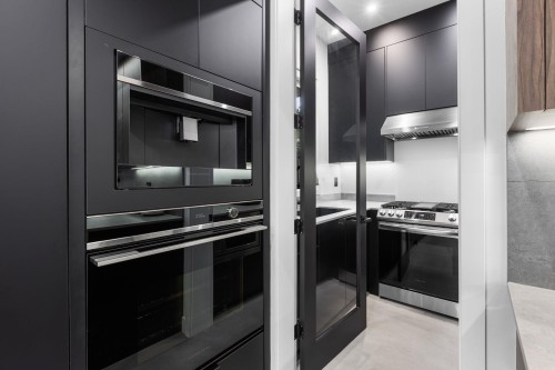 990 Seaforth Way, Port Moody, BC 